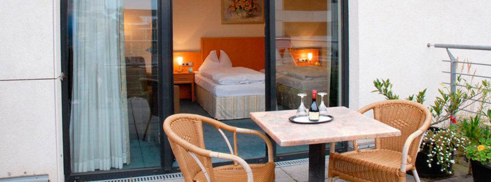 Koncept Hotel Benedikt Зигбург Екстериор снимка